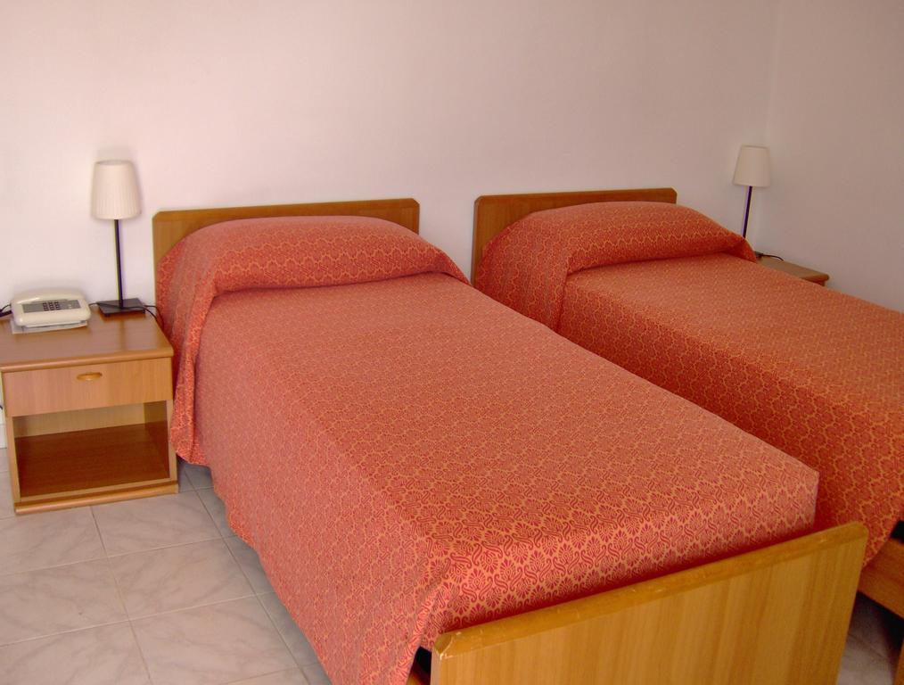 Hotel Svizzero Sangineto Phòng bức ảnh