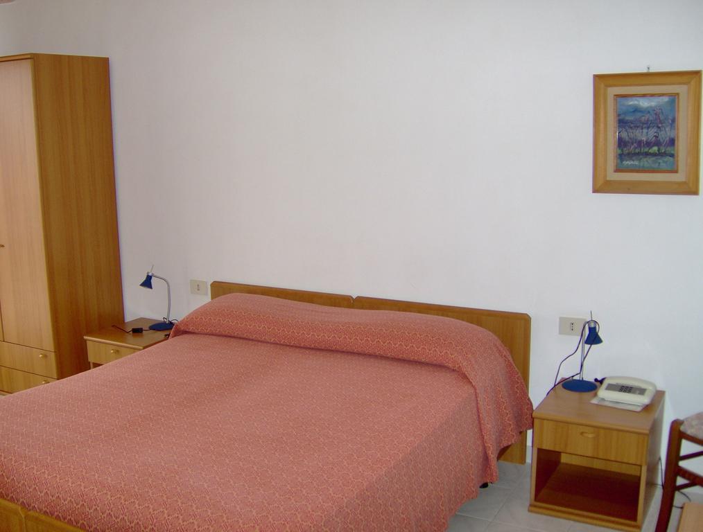 Hotel Svizzero Sangineto Phòng bức ảnh